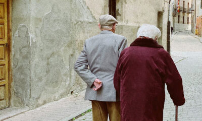 Consejos para los paseos de personas mayores en el desconfinamiento