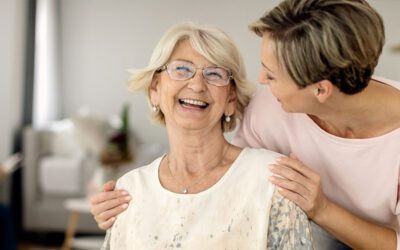 ¿Cuáles son los límites para las tareas de una cuidadora de ancianos?