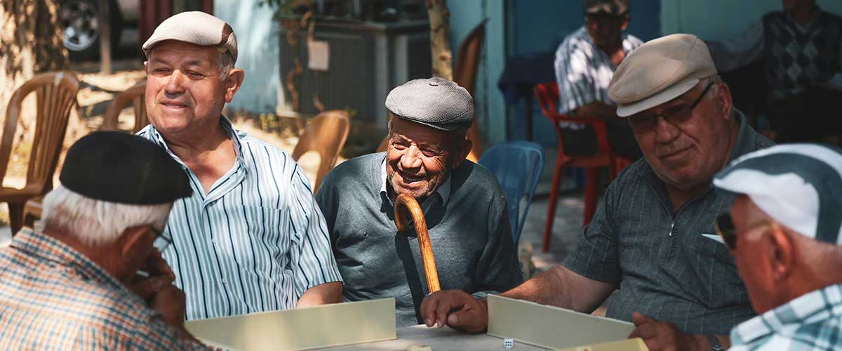 Cuidado-adulto-mayor-Xeresa.-Apoyo-y-Atencion-Personalizada